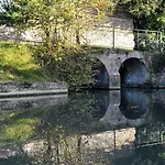 بيت للعطل Le Domaine Du Douet Du Houle - Piscine Chauffee - Calme - Confort *