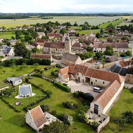 Le Domaine Du Douet Du Houle, Piscine & Spa, 2-19p Casa vacanze *