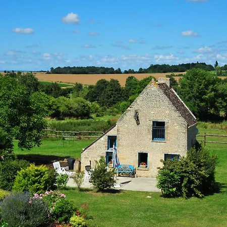 بيت للعطل Le Domaine Du Douet Du Houle - Piscine Chauffee - Calme - Confort Courcy (Manche)