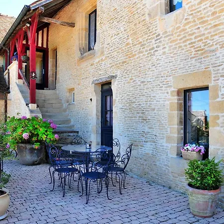 Le Domaine Du Douet Du Houle - Piscine Chauffee - Calme - Confort